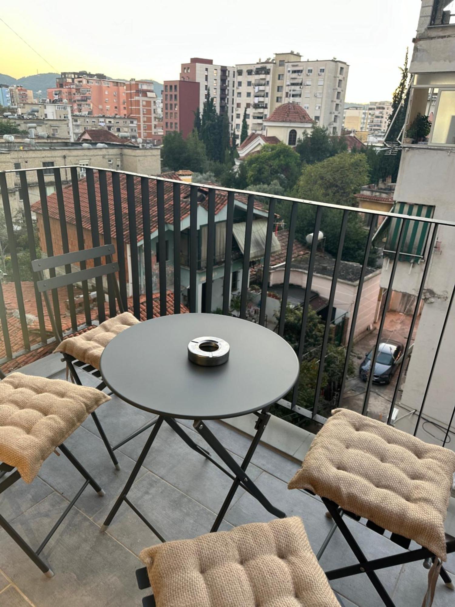Tirana Herin Apartments Esterno foto